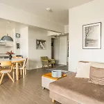 The Luxury Downtown With Sauna