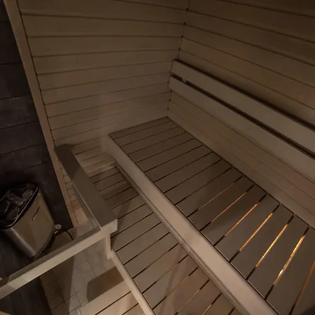 Lägenhet The Luxury Downtown With Sauna