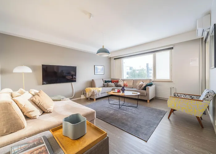 The Luxury Downtown With Sauna Apartment *